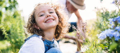 Initier son enfant au jardinage